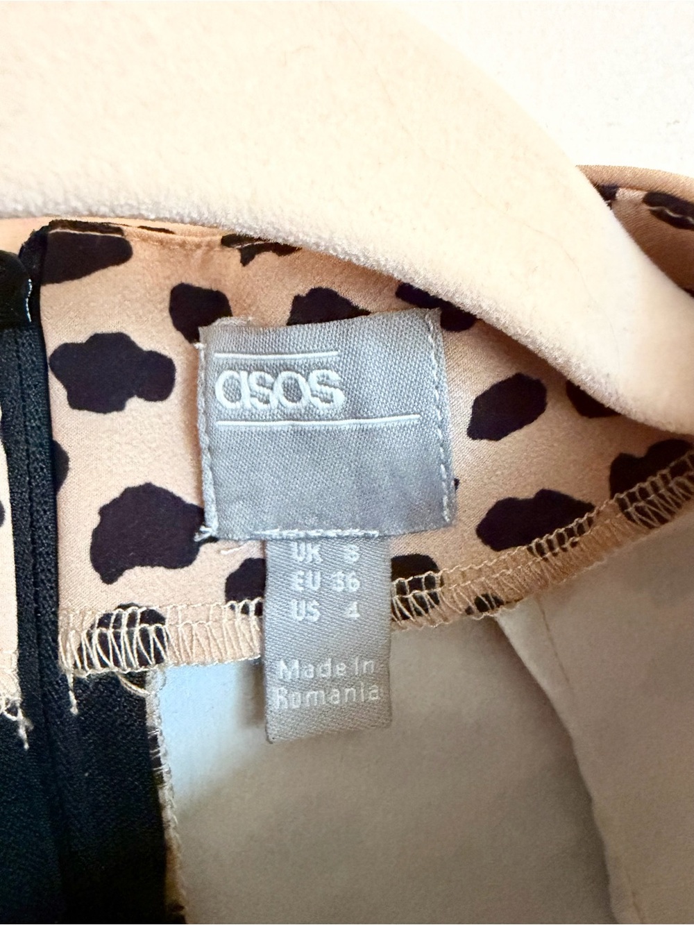 High neck leopard print asos dress - Picture 3 of 4